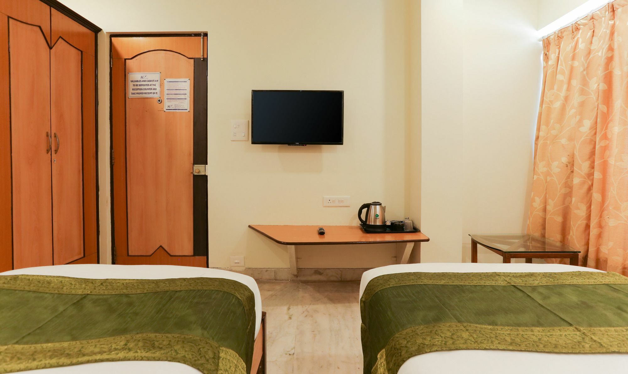 Itsy Hotels Hill View Ex Pune Bagian luar foto